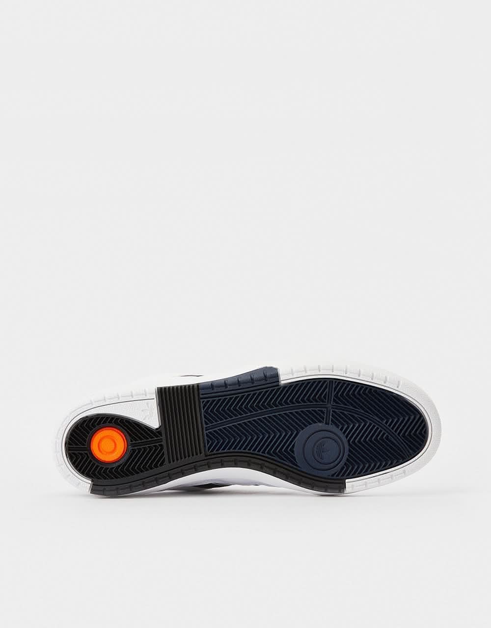 Tenis Adidas Tyshawn II