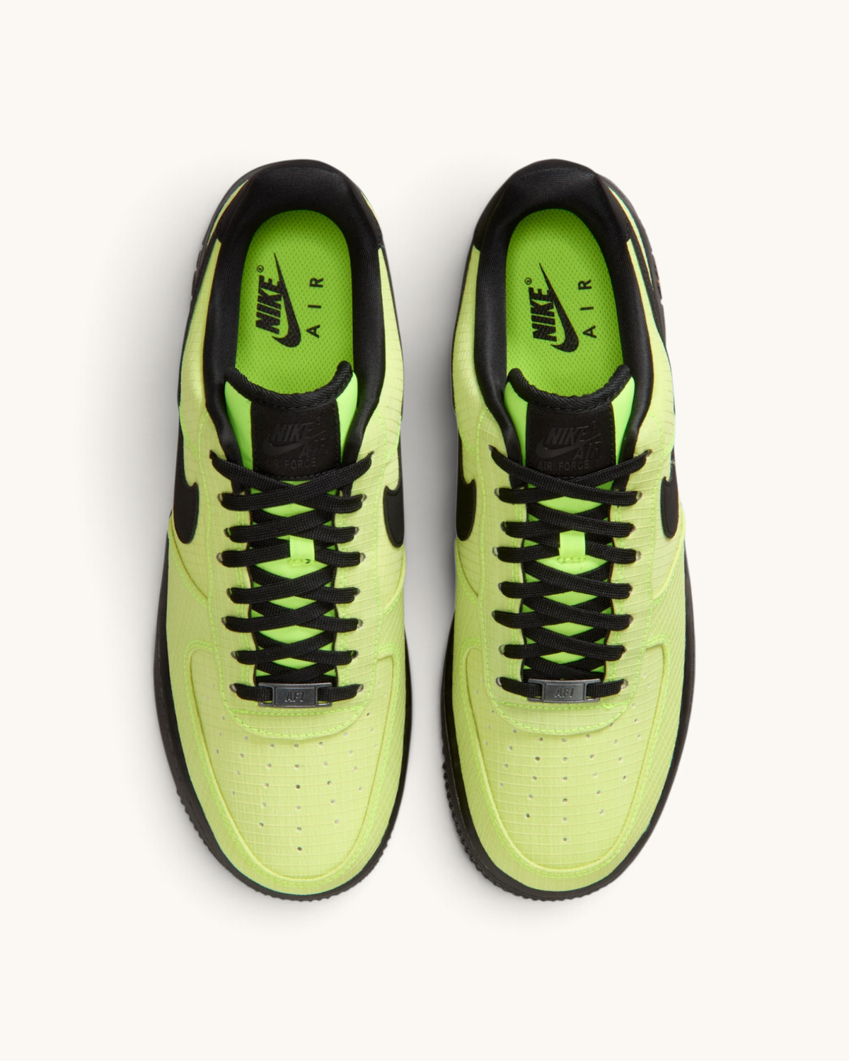 Tenis Nike Air Force 1 '07 LX Vibram Volt