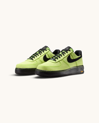 Tenis Nike Air Force 1 '07 LX Vibram Volt