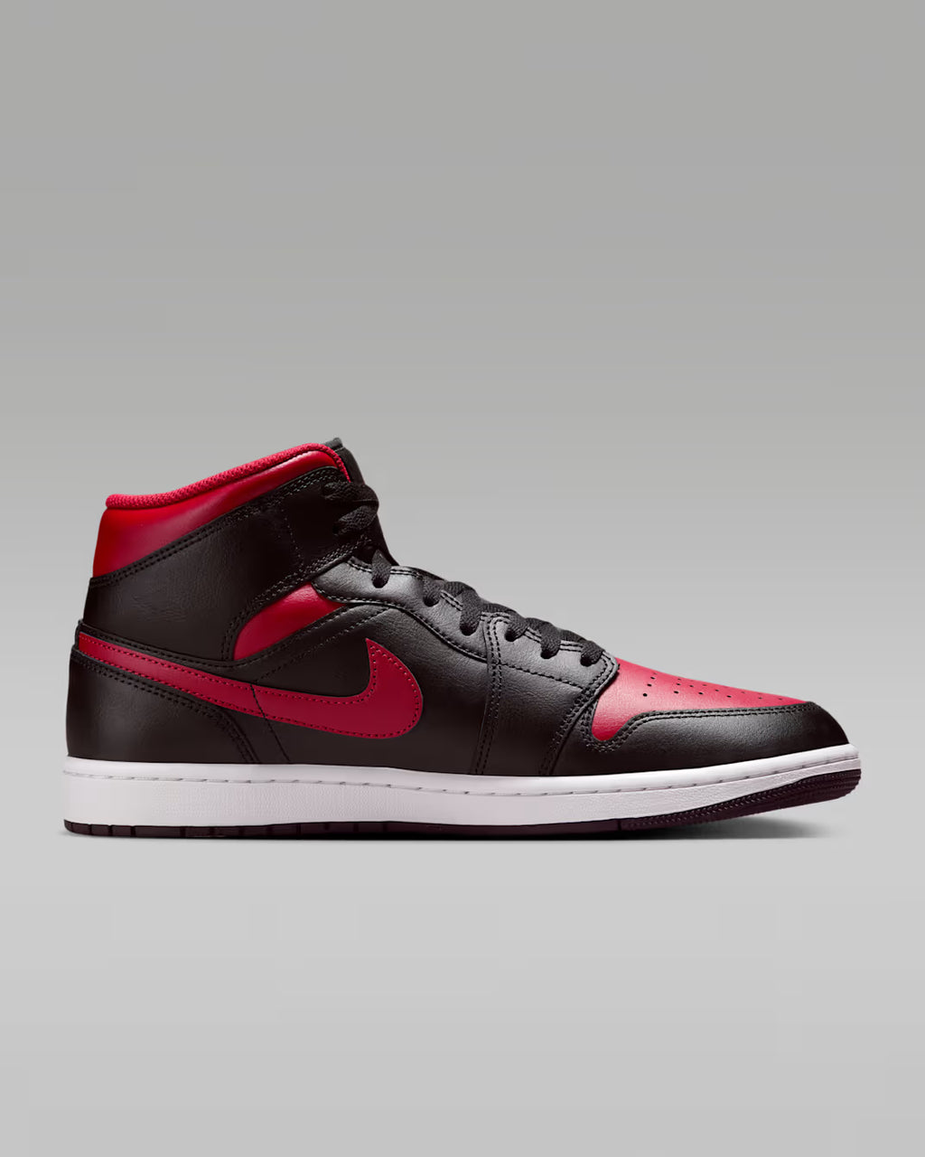 Tenis Air Jordan 1 Mid