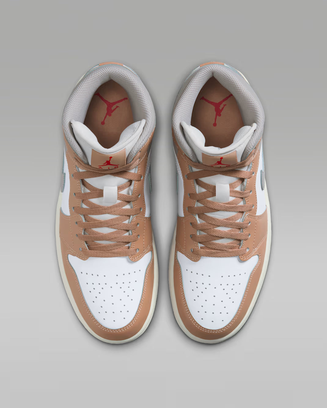 Tenis Air Jordan 1 Mid