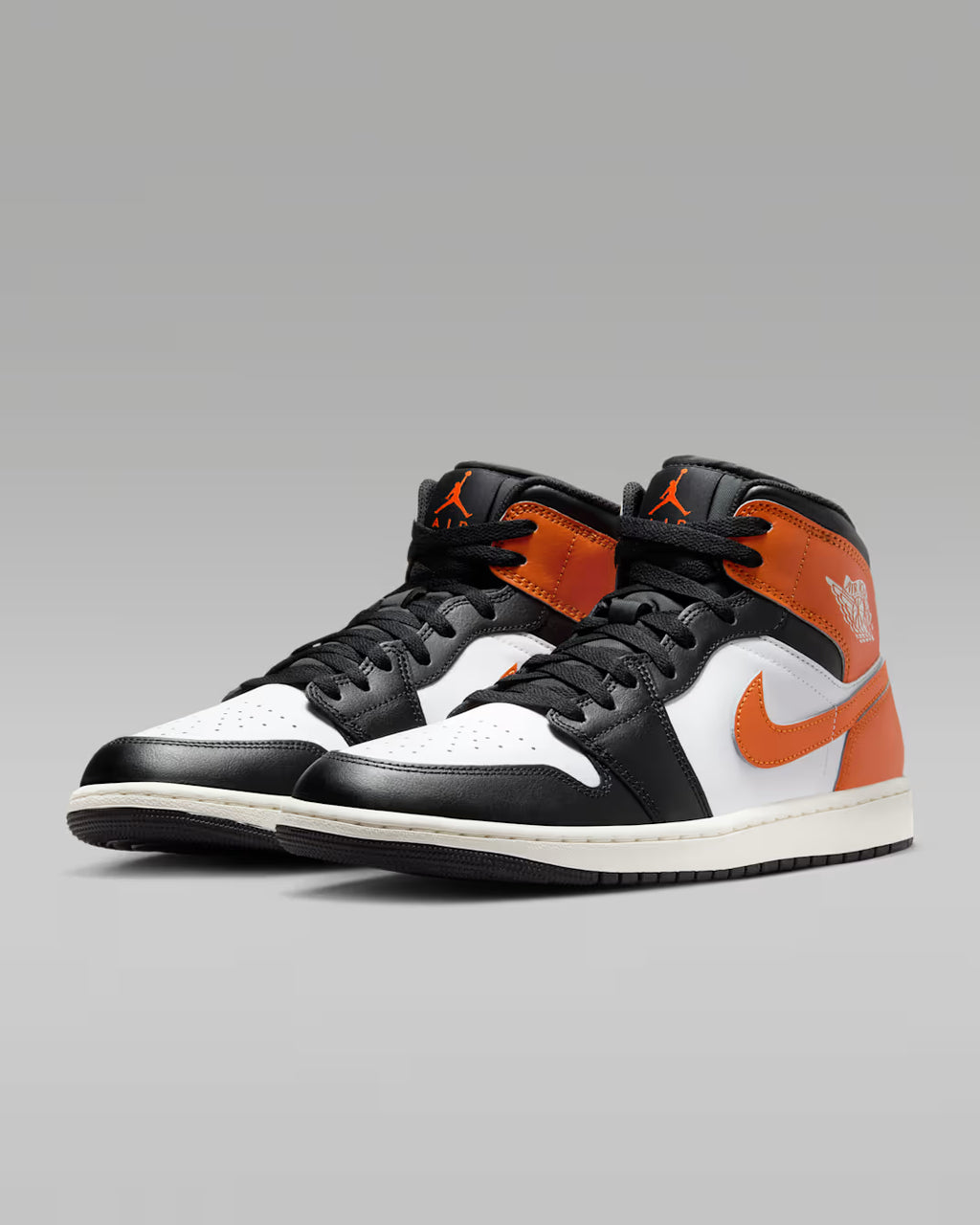 Tenis Air Jordan 1 Mid