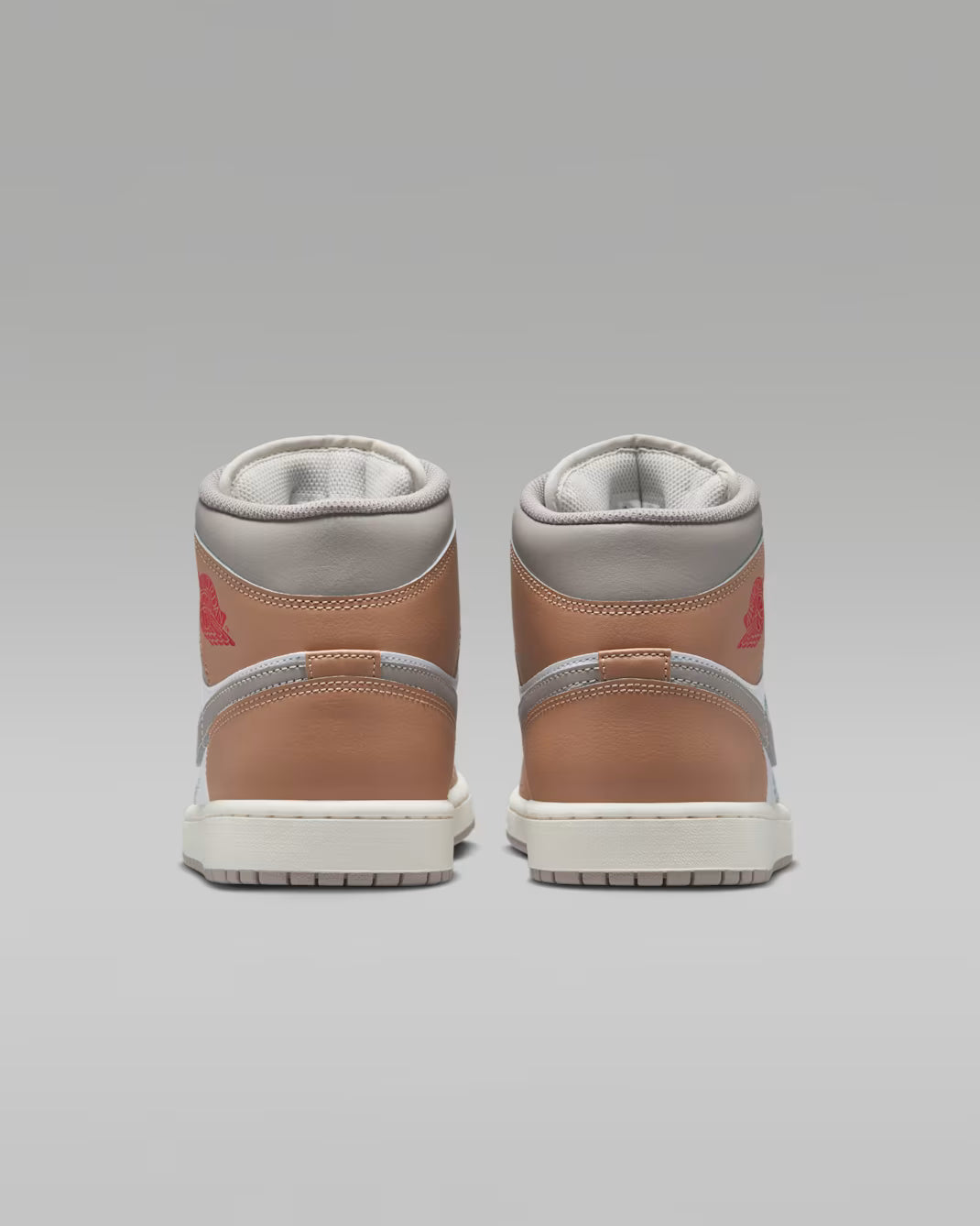 Tenis Air Jordan 1 Mid