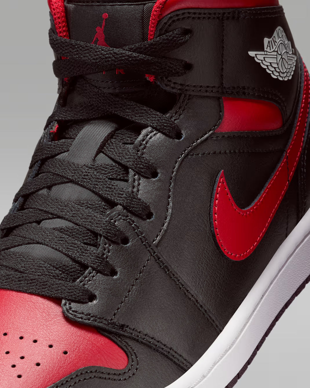 Tenis Air Jordan 1 Mid