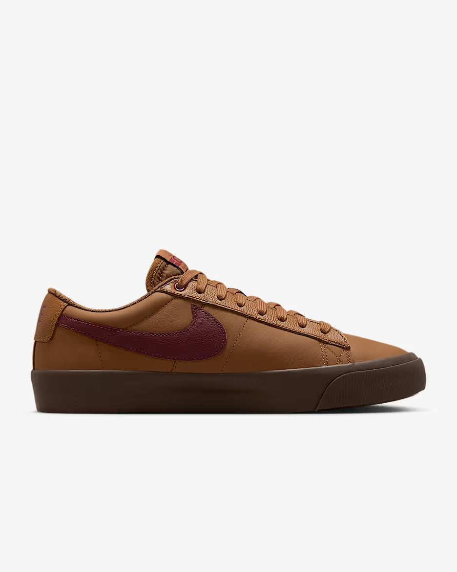Tenis Nike SB Blazer Low Pro GT