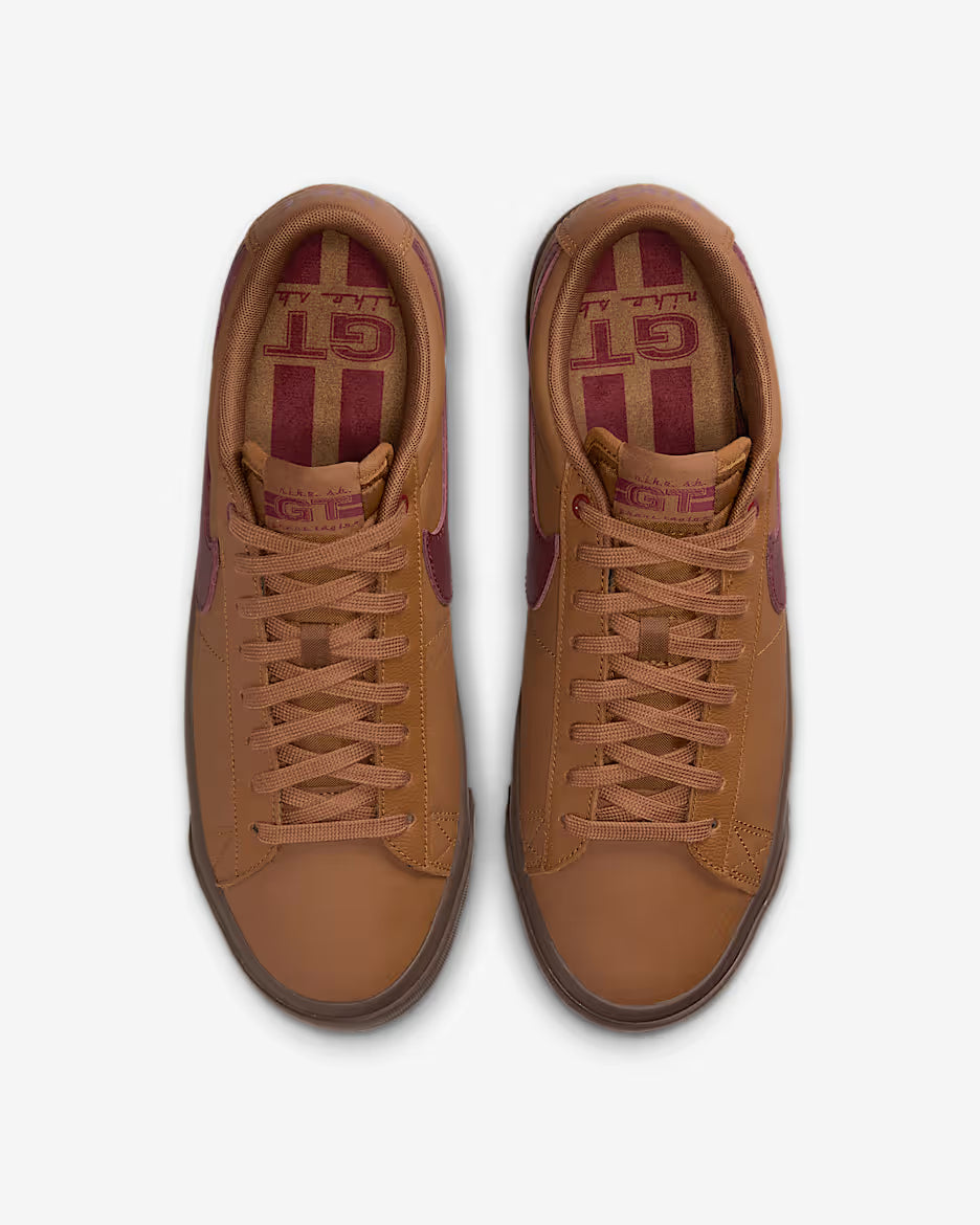 Tenis Nike SB Blazer Low Pro GT