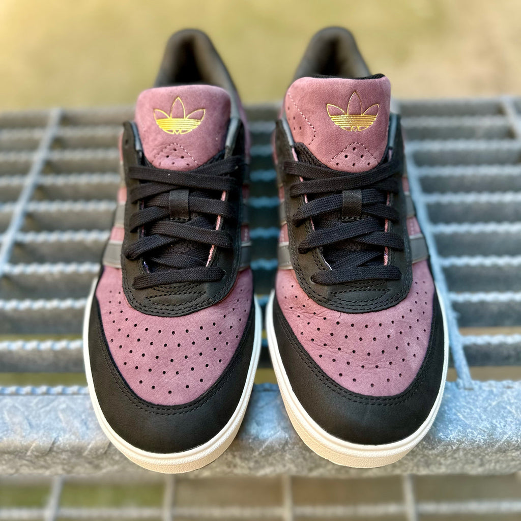 Tenis Adidas Tyshawn II