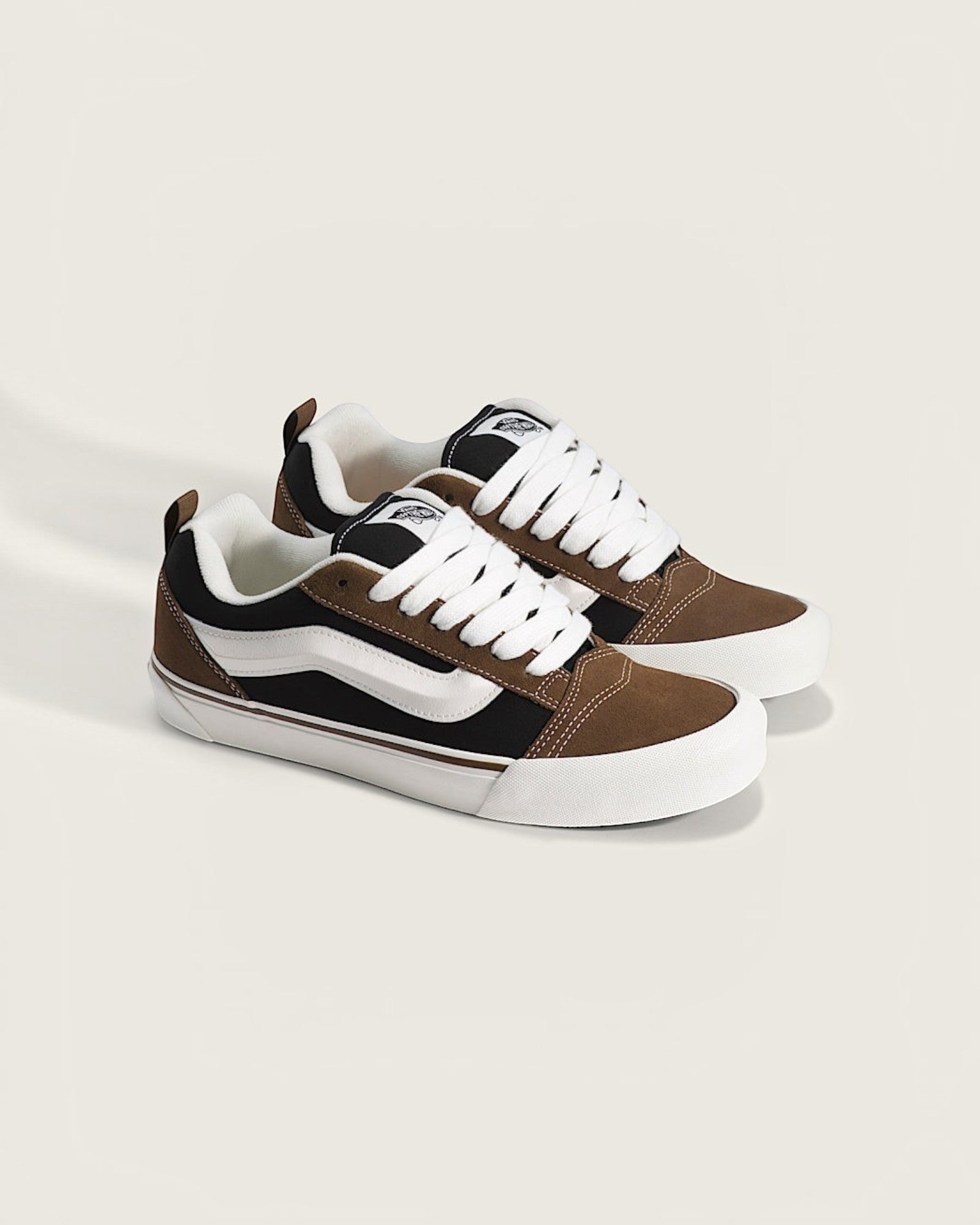 Tenis Vans Knu Skool