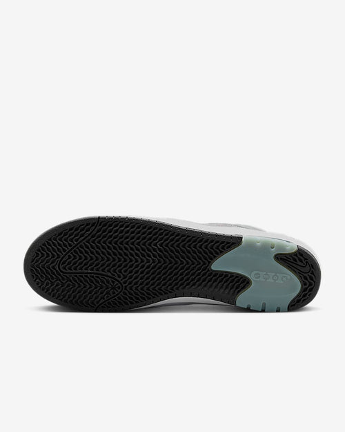 Tenis Nike Air Max Ishod Premium