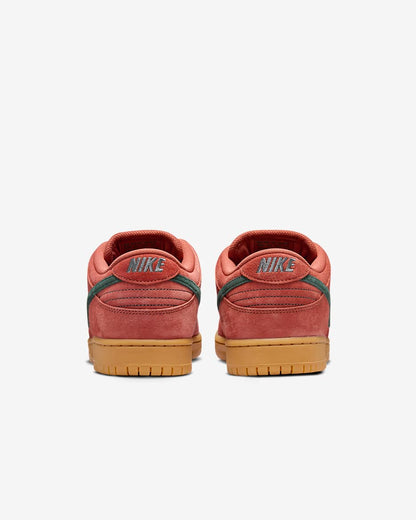 Tenis Nike SB Dunk Low Pro