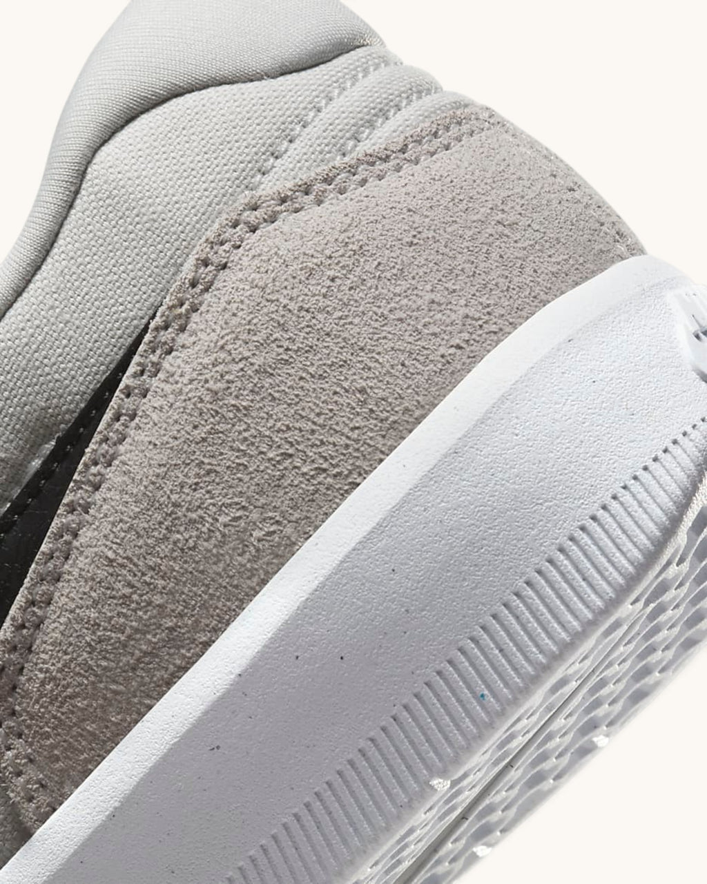 Tenis Nike SB Force 58 Photon Dust