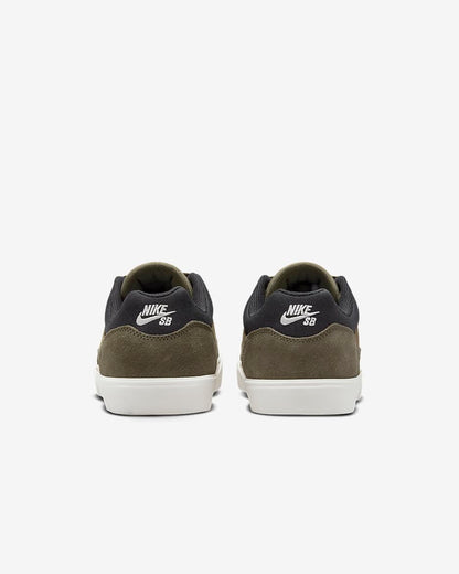 Tenis Nike SB Malor