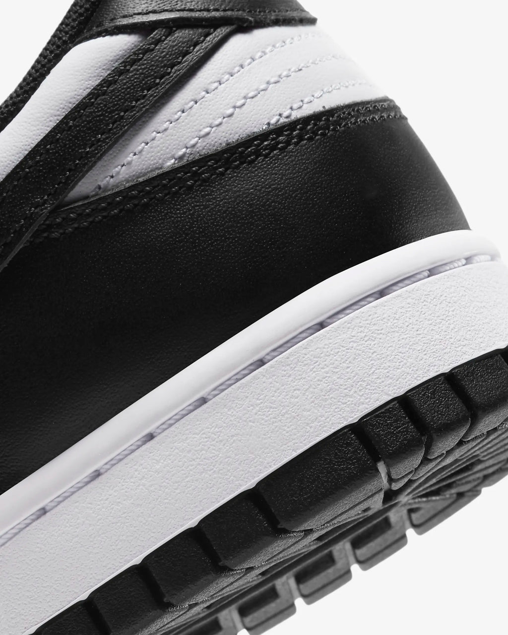 Tenis Nike Dunk Low Retro