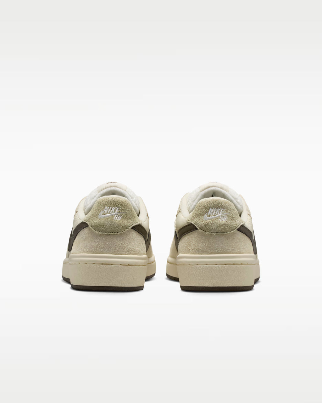 Tenis Nike SB Code 58 Pale Ivory