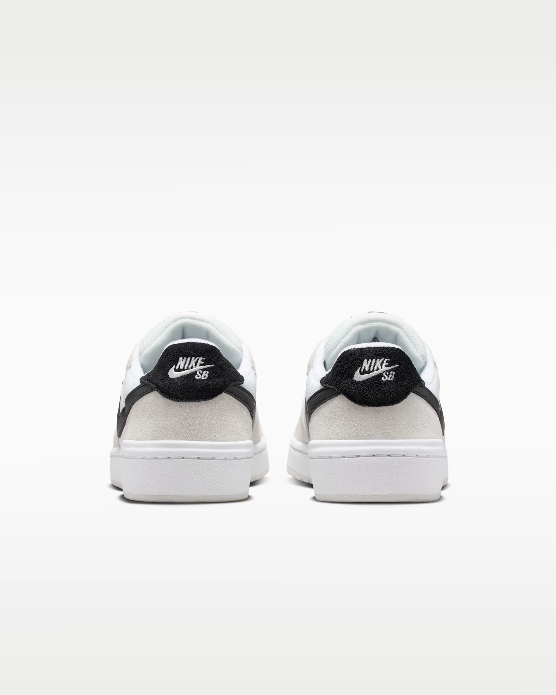 Tenis Nike SB Code 58 Summit White