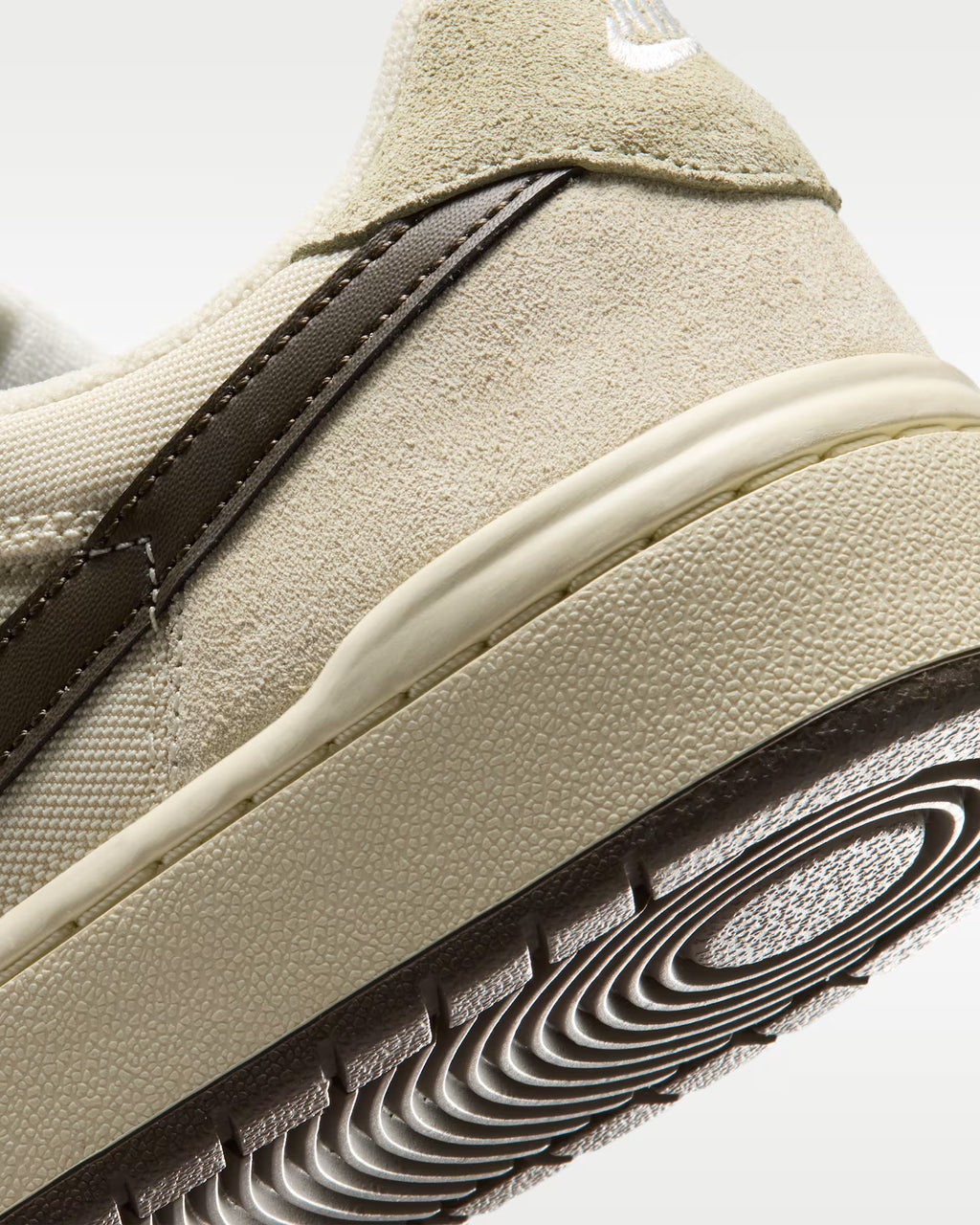 Tenis Nike SB Code 58 Pale Ivory