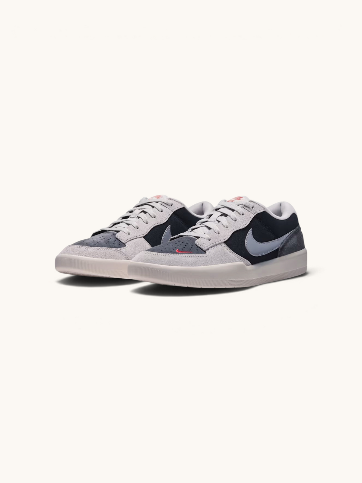 Zapatillas de skate FRIDAY.COM.CO Nike SB Force 58 en cuero y gamuza color gris humo con suela de goma
