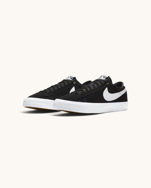 Tenis Nike SB Zoom Blazer Low Pro GT Black White