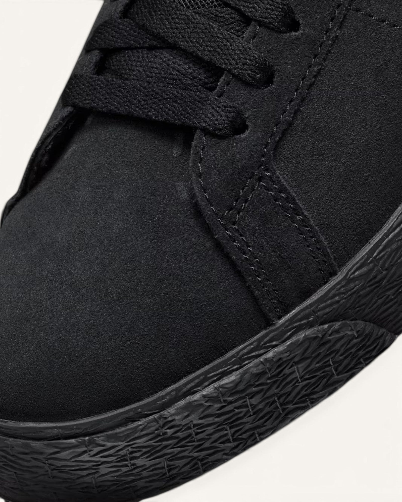 Tenis Nike SB Zoom Blazer Mid Black White