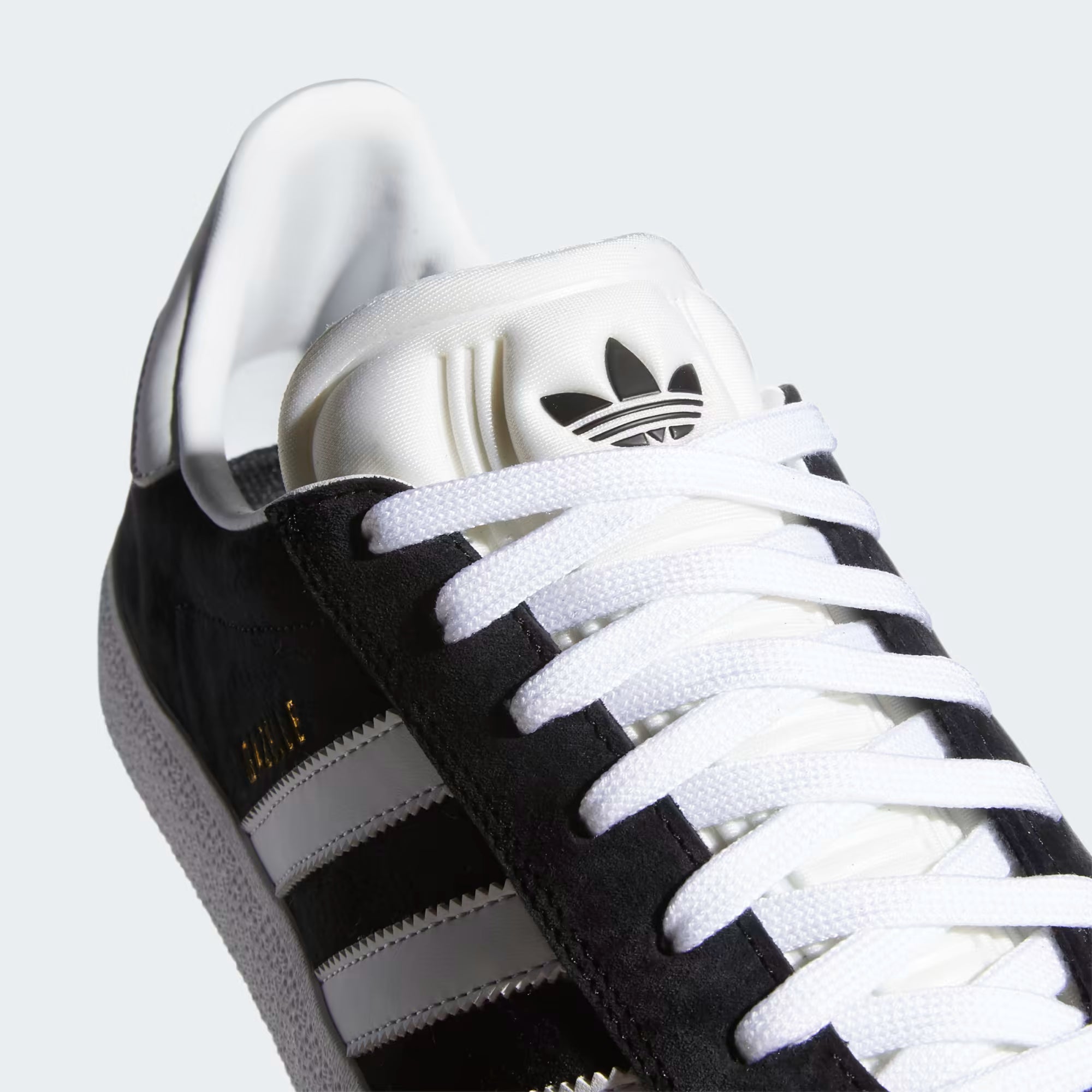 Tenis Adidas Gazelle ADV Black & White