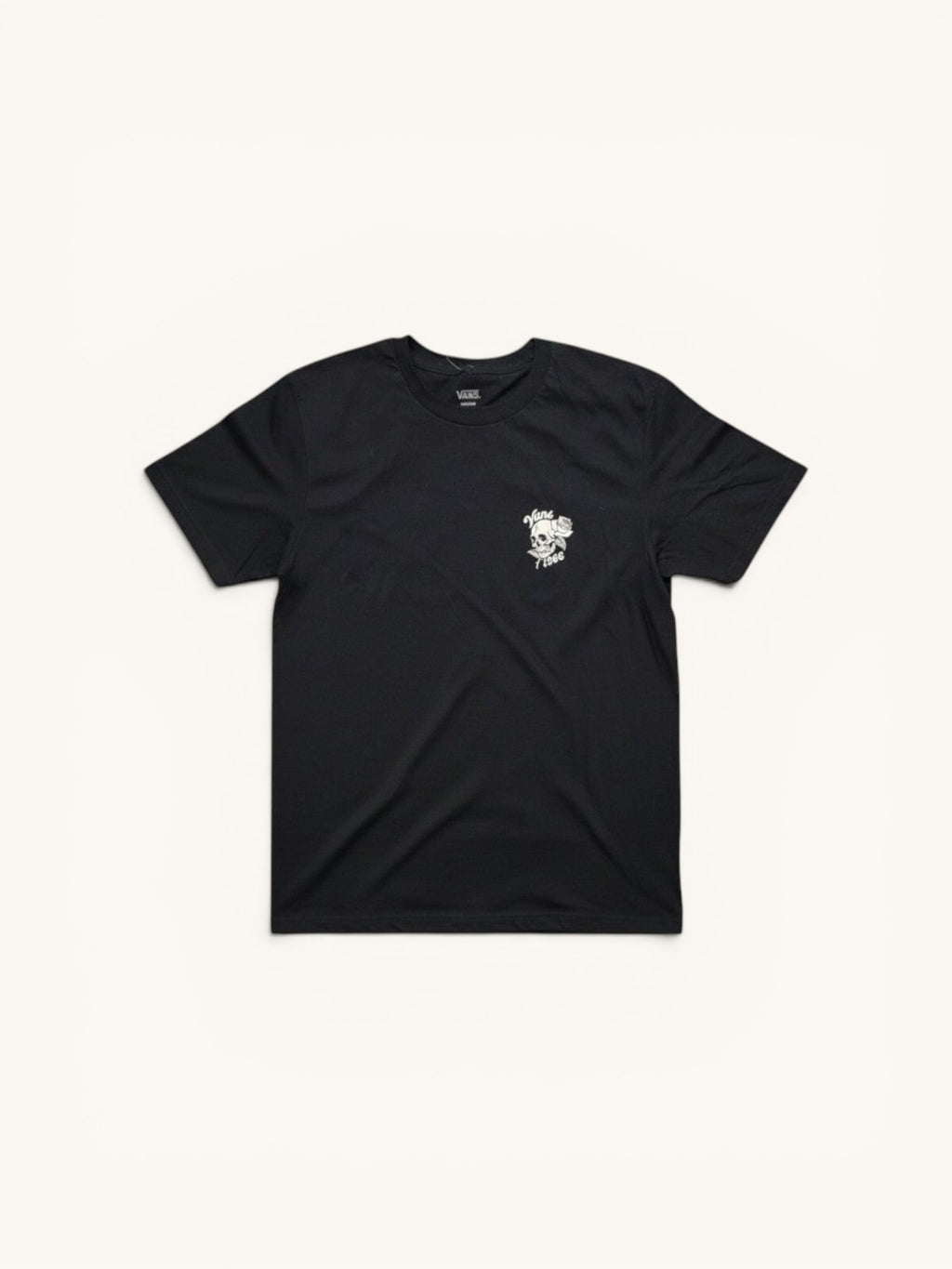 Camiseta negra de algodón Vans Rambler Rose para hombre con estampado de calavera y rosa.