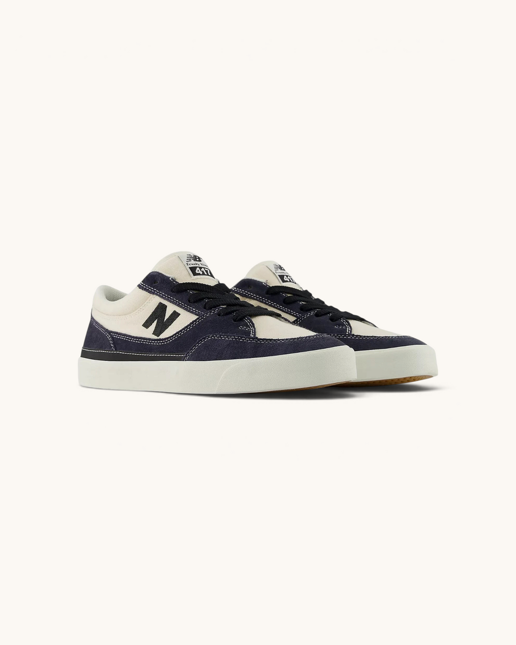 Zapatillas de skate FRIDAY.COM.CO New Balance Numeric 417 Franky Villani en color azul marino y crema con cordones