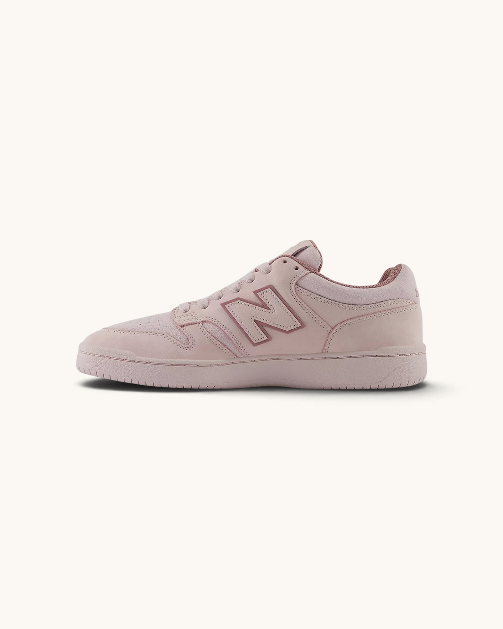 Tenis FRIDAY.COM.CO New Balance Numeric 480 Jamie Foy en color rosa pastel con diseño de gamuza y cuero