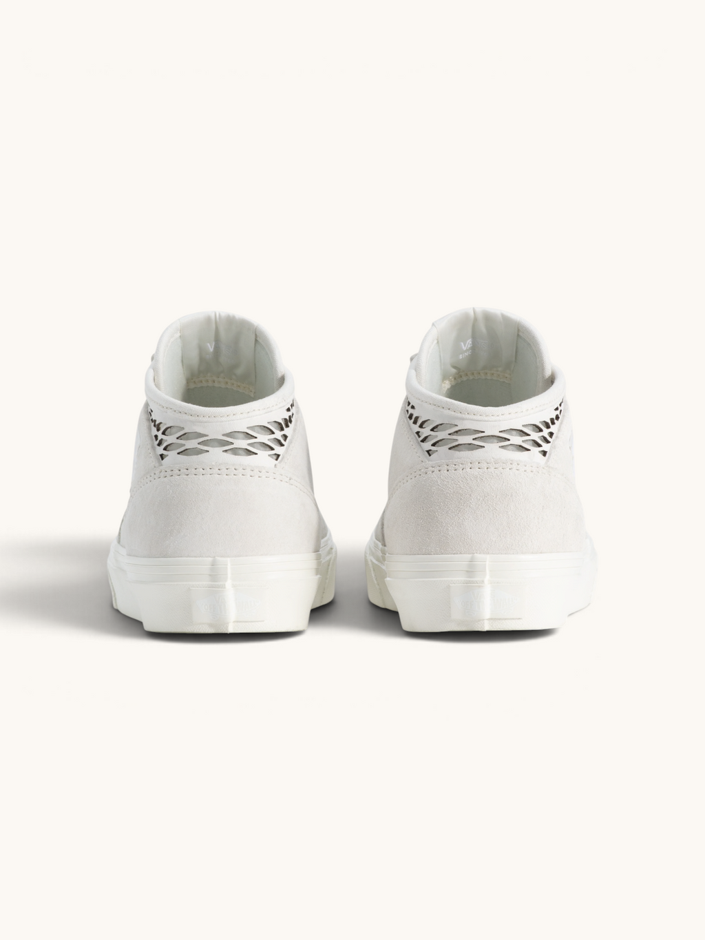 Tenis Vans Half Cab Decon Marshmallow