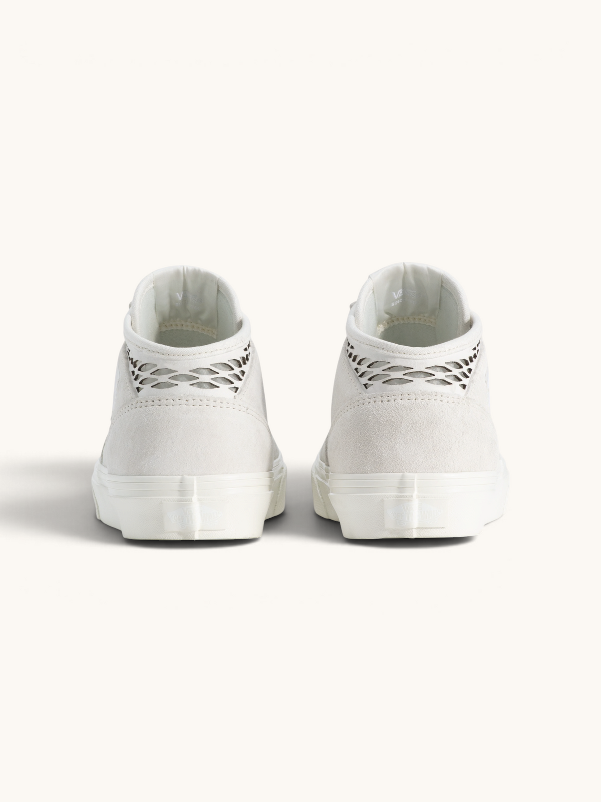 Tenis Vans Half Cab Decon Marshmallow