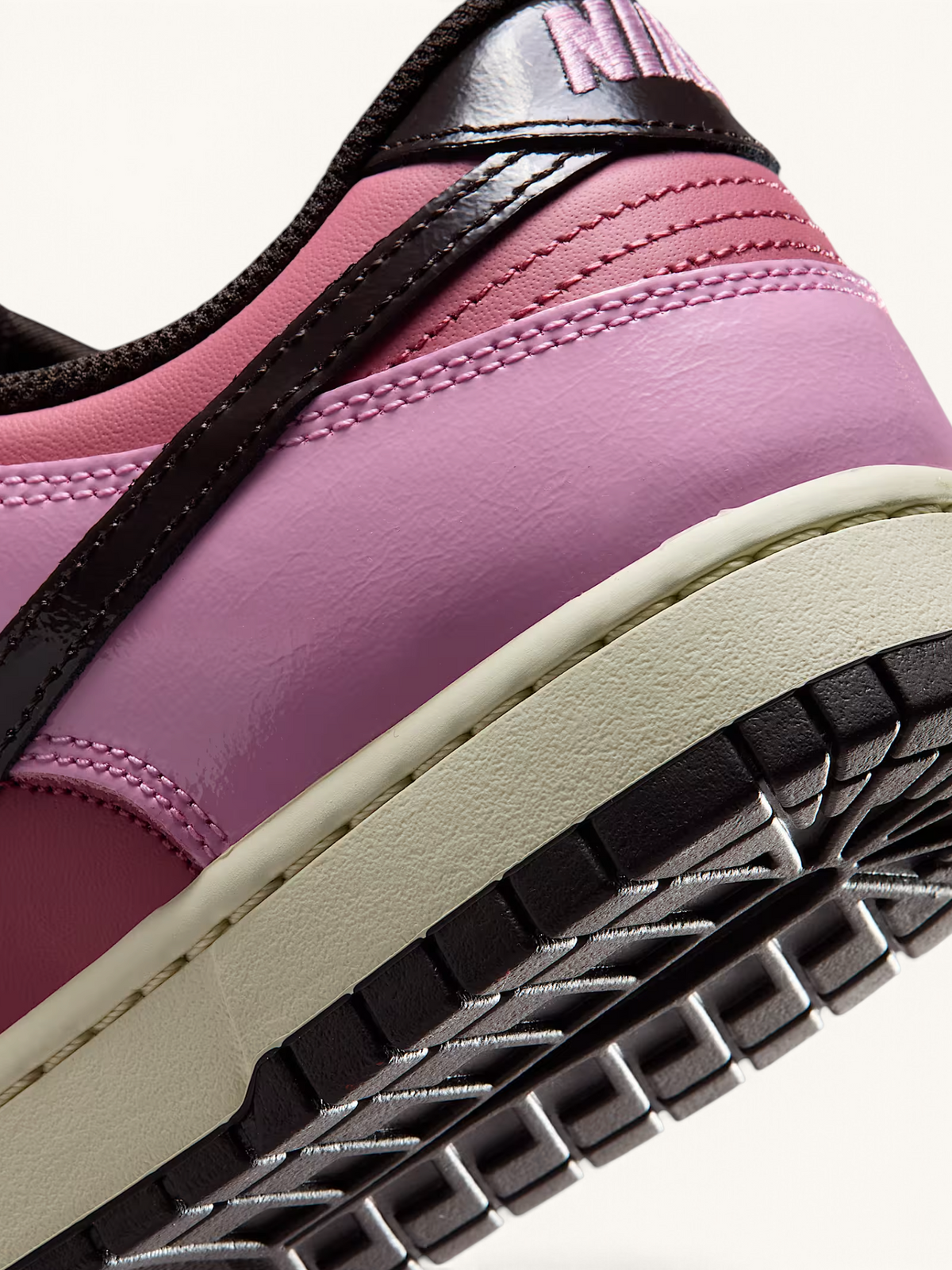 Tenis Nike Dunk Low Retro Pink Rise