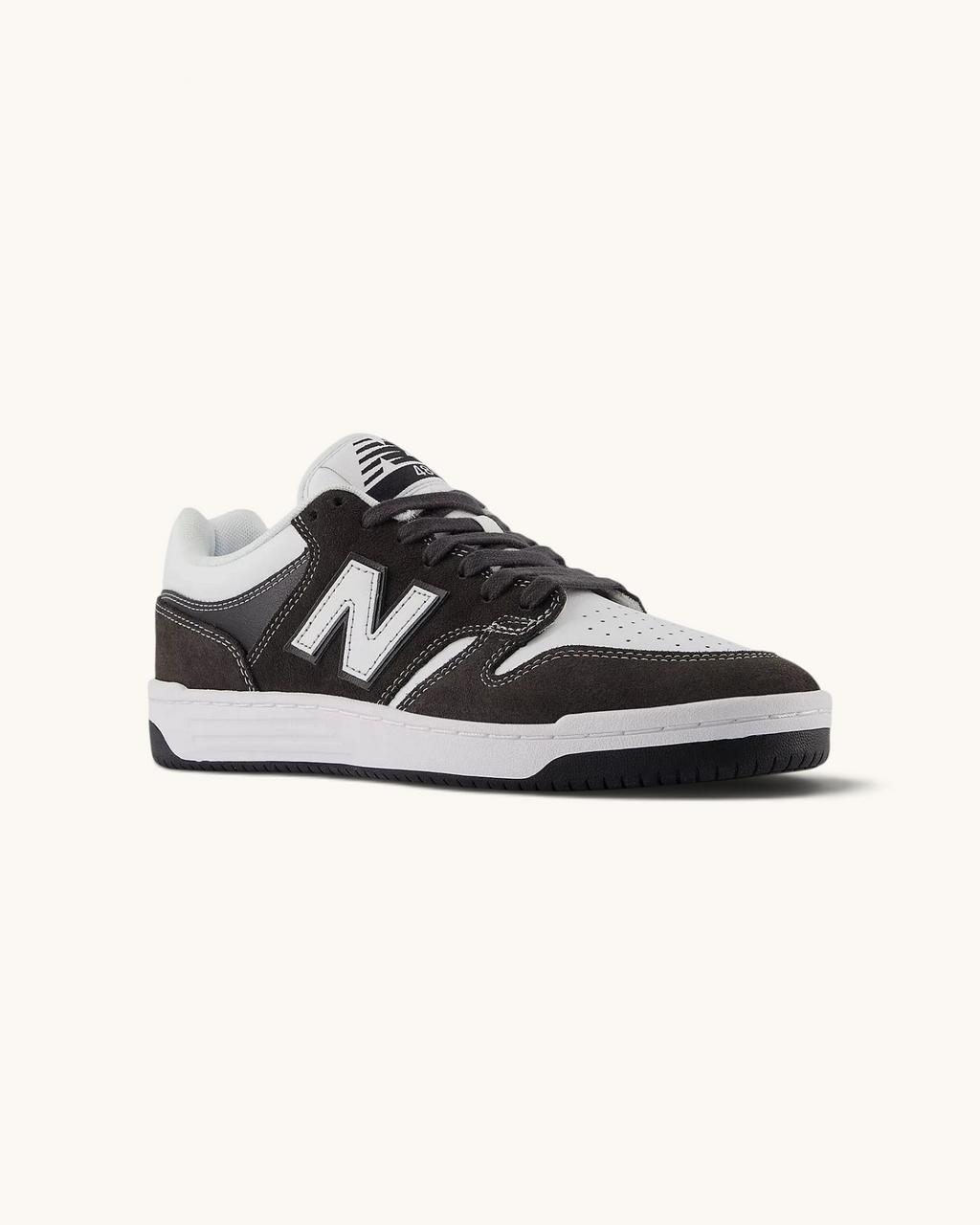 Tenis FRIDAY.COM.CO New Balance Numeric 480 de gamuza negra y cuero blanco con diseño inspirado en el skate