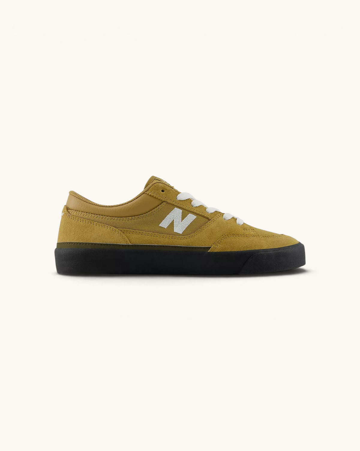 Zapatillas de skate FRIDAY.COM.CO New Balance Numeric 417 Franky Villani en color stucco con suela negra