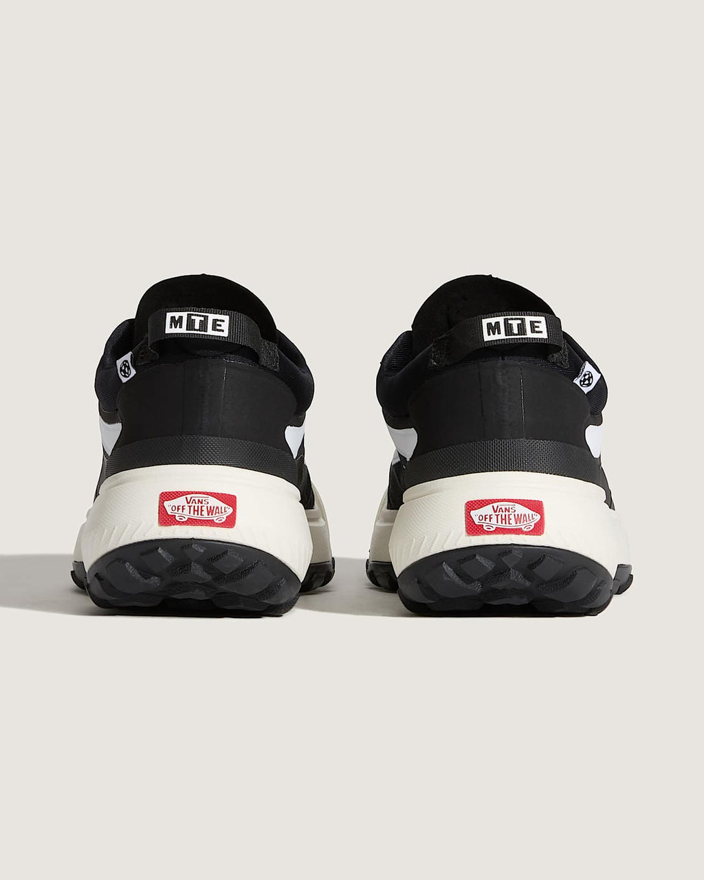 Tenis Vans MTE Crosspath