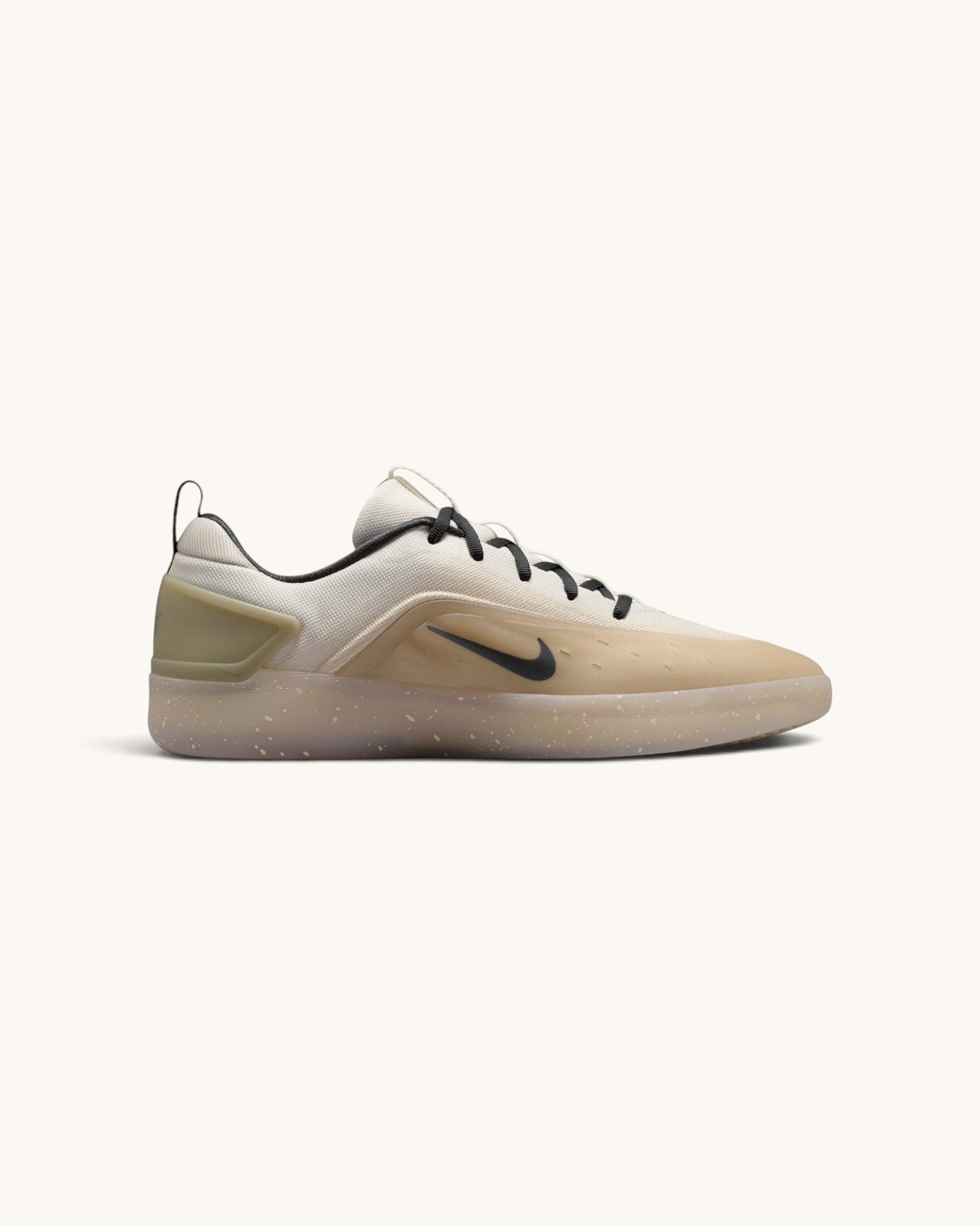 Tenis Nike SB Zoom Nyjah 4 Desert Khaki