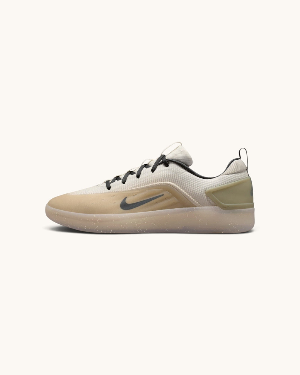 Tenis Nike SB Zoom Nyjah 4 Desert Khaki
