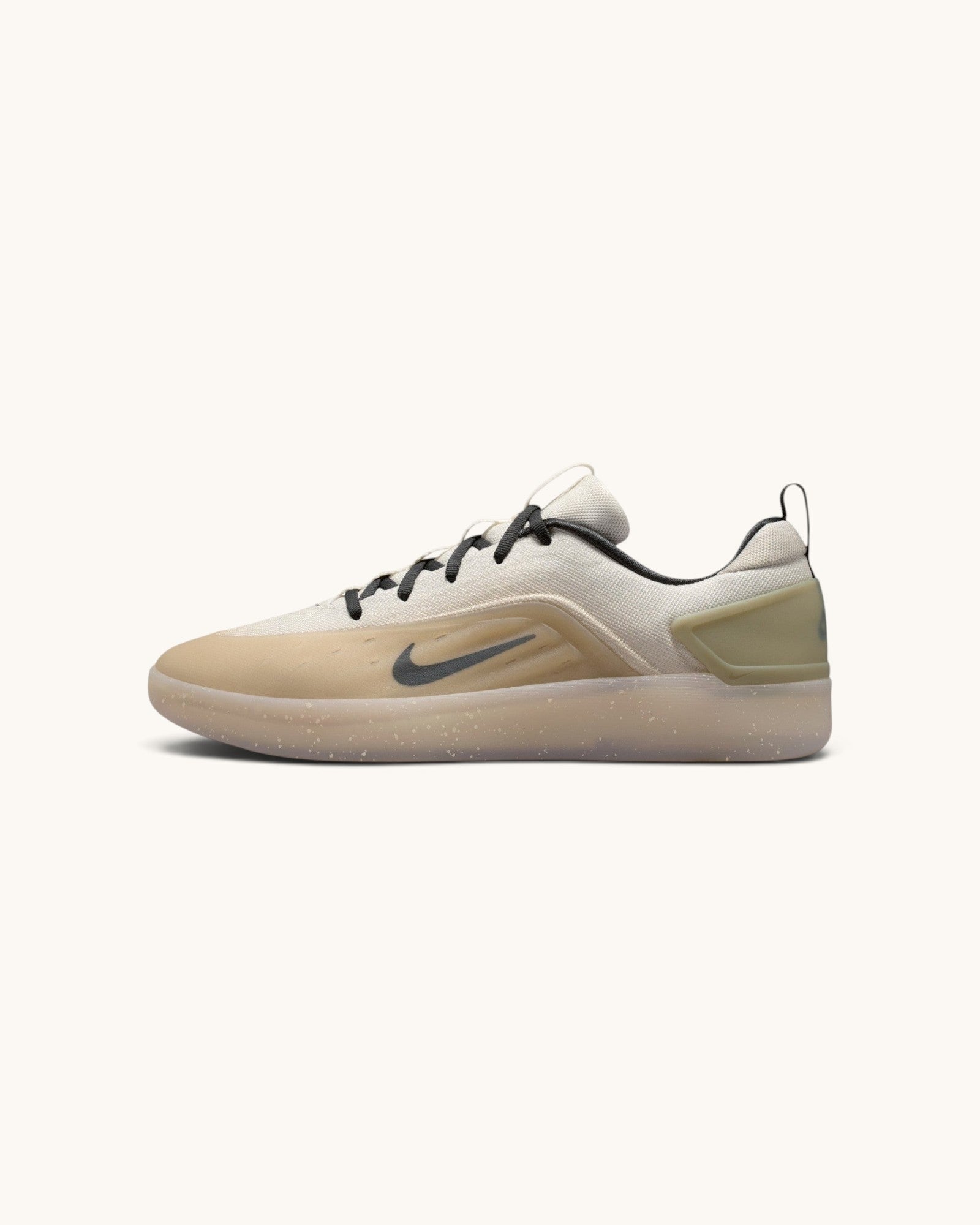 Tenis Nike SB Zoom Nyjah 4 Desert Khaki