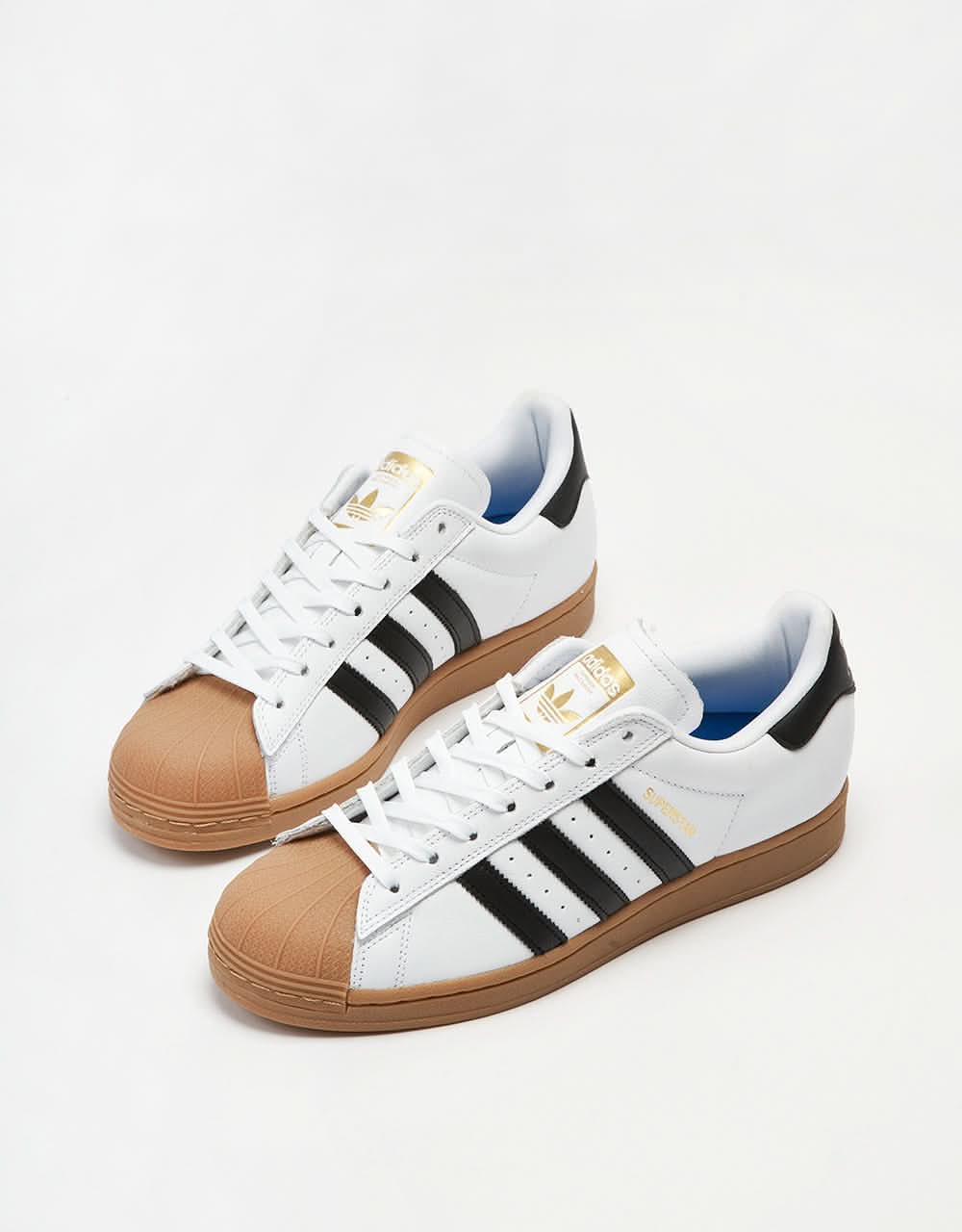Tenis Adidas Superstar ADV White, Black & Gum