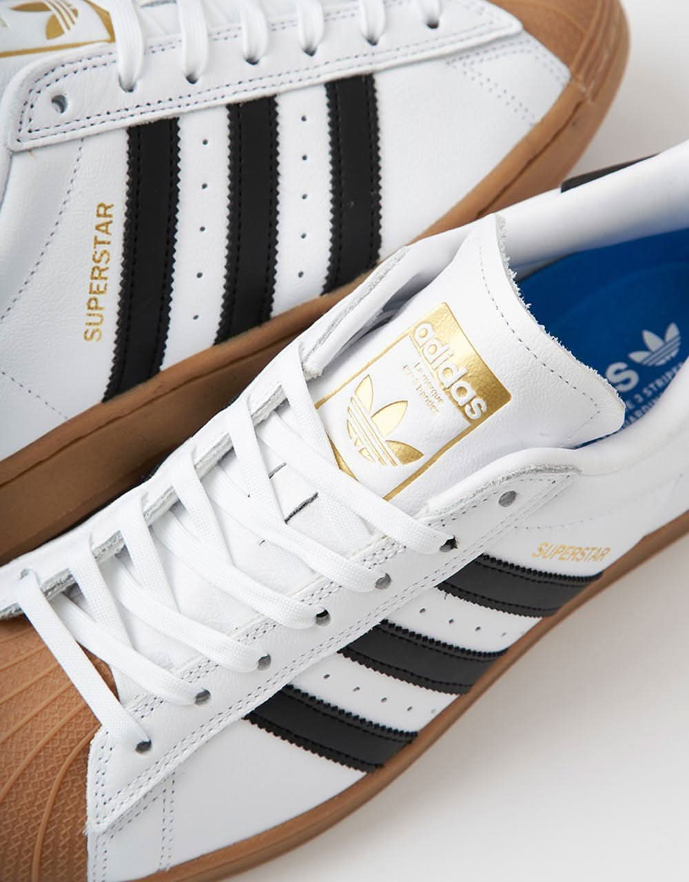 Tenis Adidas Superstar ADV White, Black & Gum