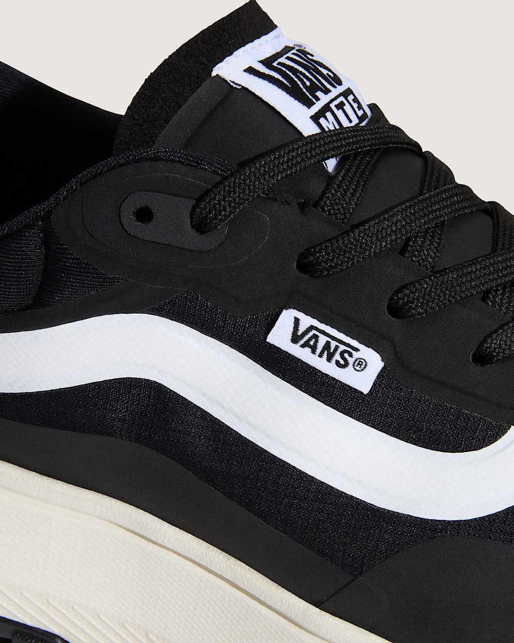 Tenis Vans MTE Crosspath