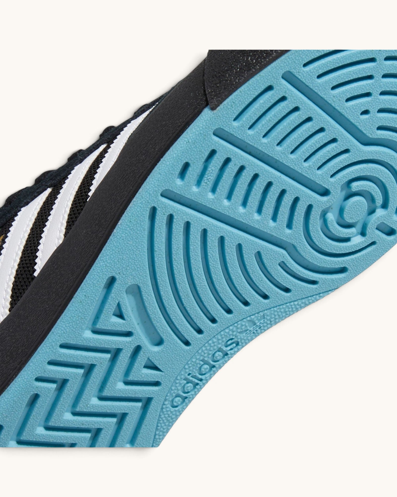 Tenis Adidas Nora Core Black
