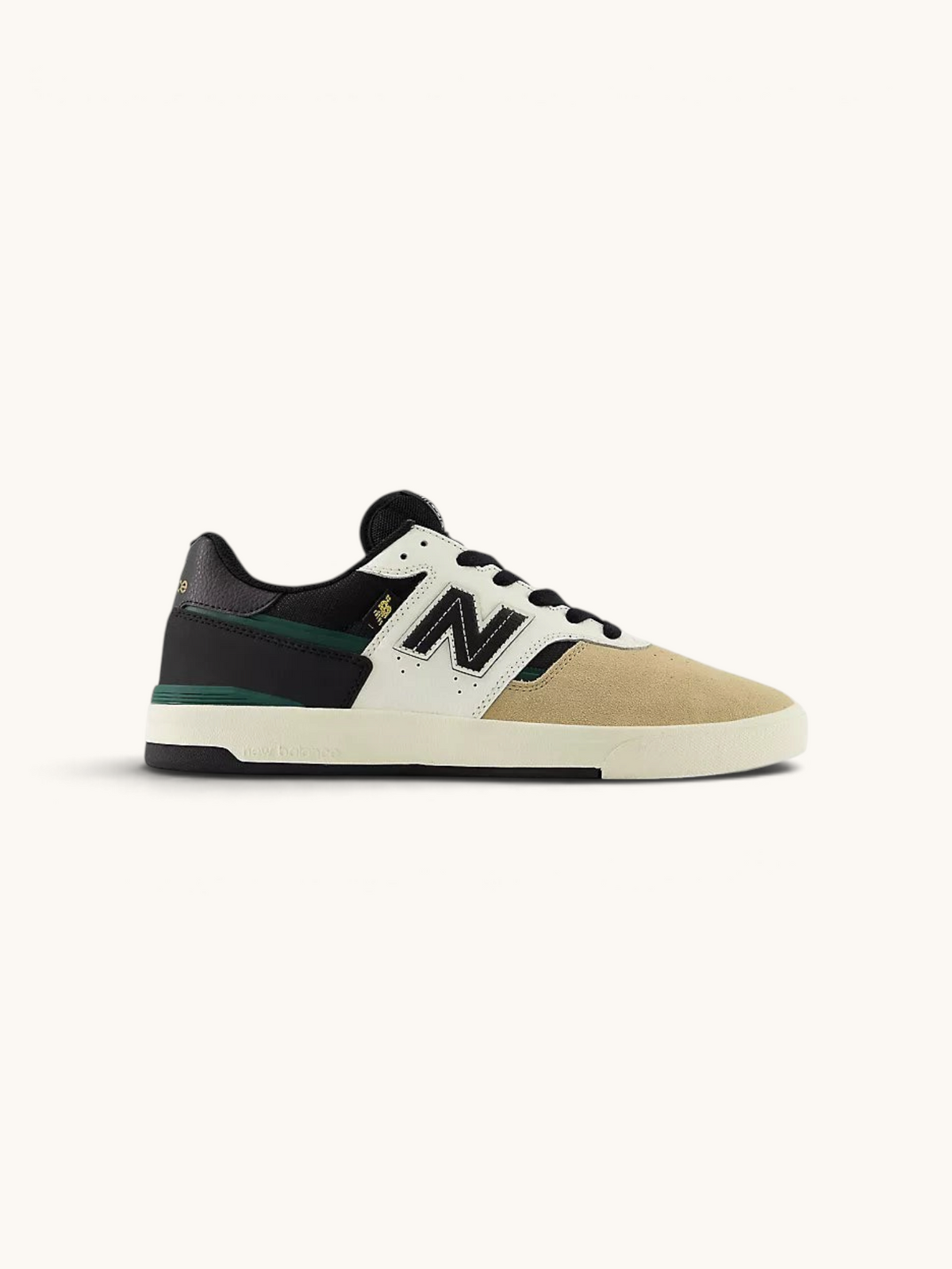 Zapatillas de skate FRIDAY.COM.CO New Balance Numeric 306 en ante beige y negro con suela vulcanizada